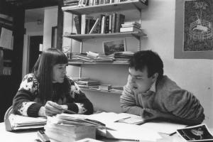 Laura Stevenson reviews creative writing work with Mark Roessler. Marlboro College Archives 