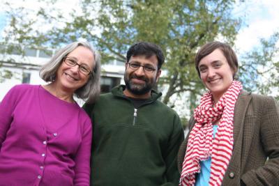 Religion professor Amer Latif and admissions counselor Eliza Rudegeair ’14 join Ellen in front of the library. 