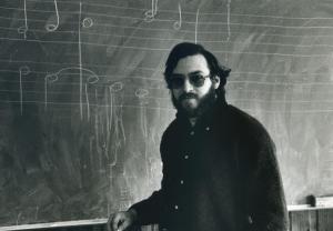 Stan Charkey talks theory during a class in his early years at Marlboro. Photo by William Straus 