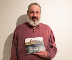 In April, Mark Roessler ’90 came to campus for a reading and discussion of his recent book, A Panoramic Tour of the Northampton State Hospital. He recently completed a panoramic tour of Marlboro College for our new website. Learn more at marlboro.edu/roessler.