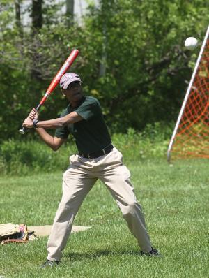 Heshan Berents-Weeramuni ’90 at bat